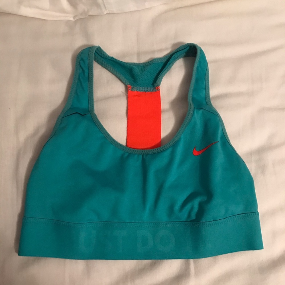 Nike Dri-Fit Sports bra